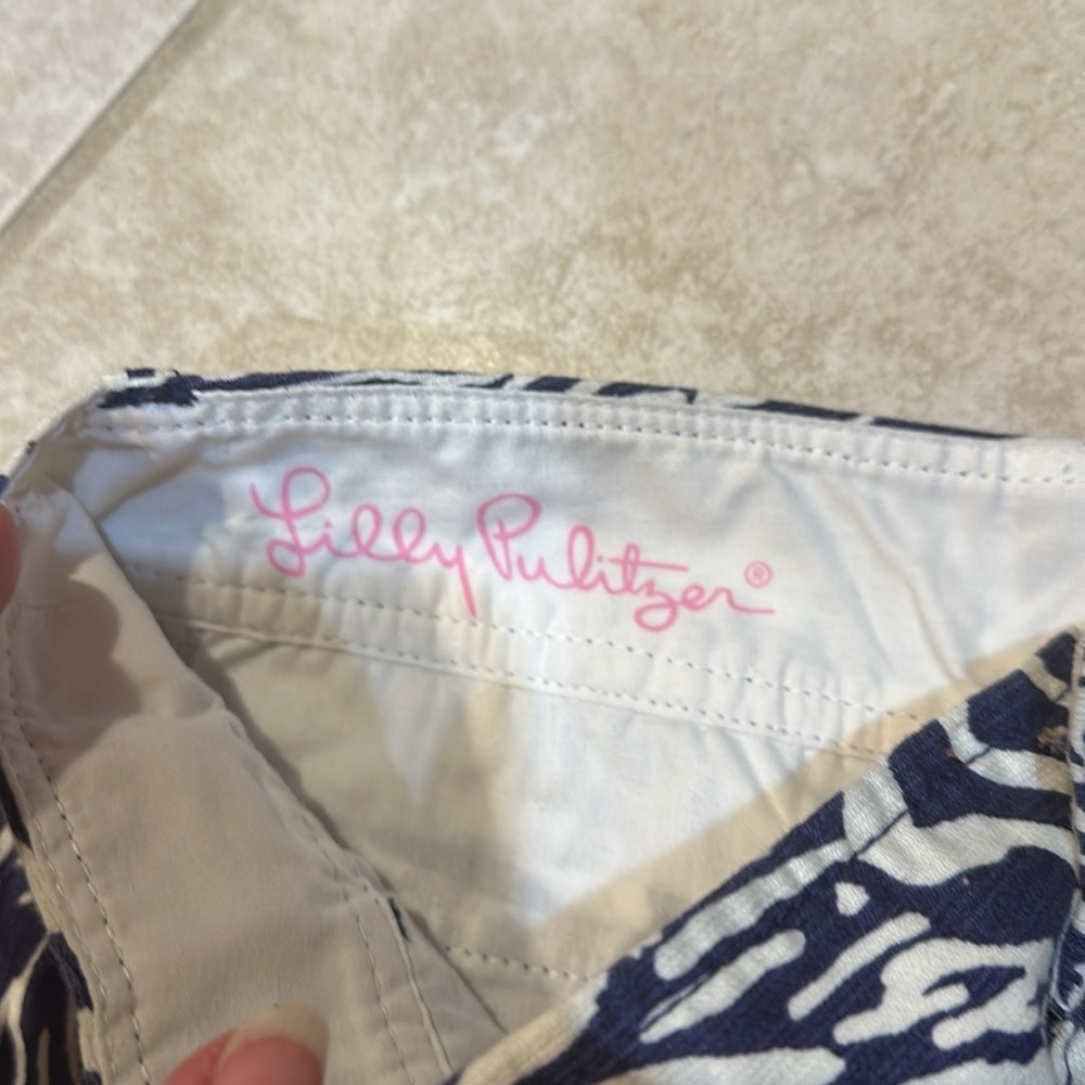 Lilly Pulitzer Callahan Twill Shorts Hidden Zebra 0 Navy - Picture 3 of 8